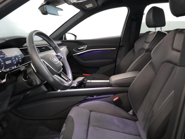 Audi e-tron 55 quattro S edition 95 kWh 408pk | Navigatie | Elektrisch verstelbare voorstoelen | Luchtvering | Parkeercamera | Matrix koplampen