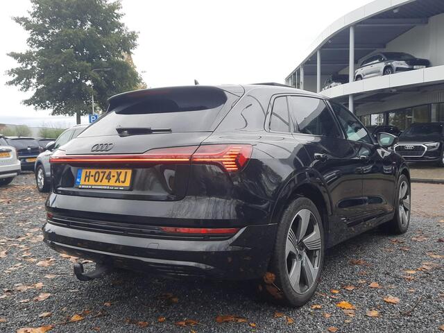 Audi e-tron Audi