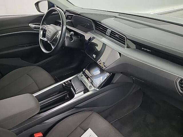 Audi e-tron 55 quattro Business edition 95 kWh | Trekhaak | Navi | Memory |