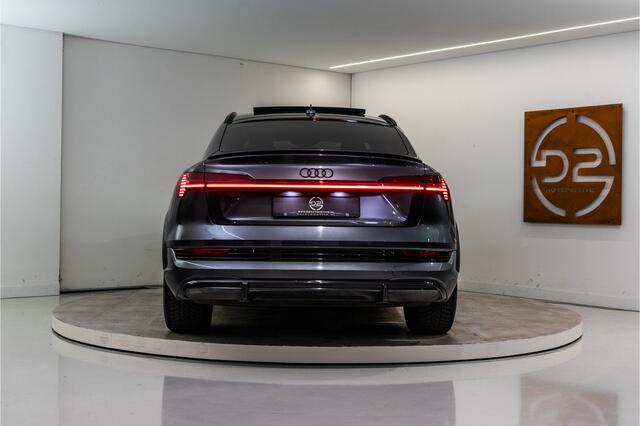 Audi e-tron Sportback S Quattro 95 kWh 504PK | Pano | B&O | RS Stoelen | Sfeer | 12 MND Garantie
