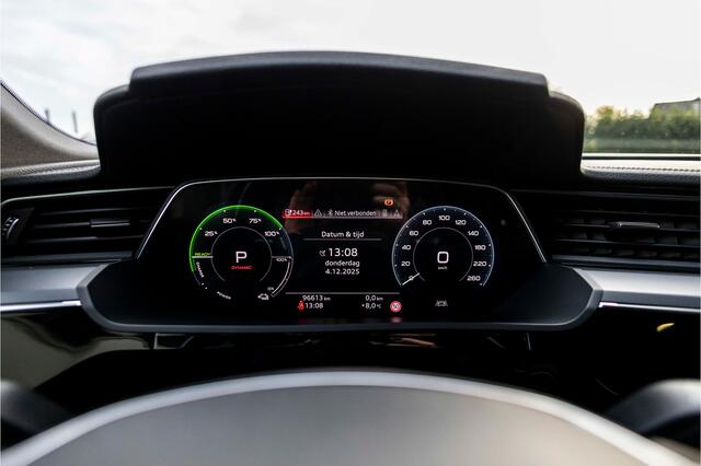 Audi e-tron e-tron 55 quattro 95 kWh | B&O | Pano | Memory