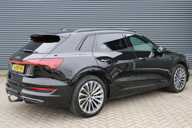 Audi e-tron 55 quattro S-line 95 kWh Afn. Trekhaak Half-Leder Panoramadak 21-Inch