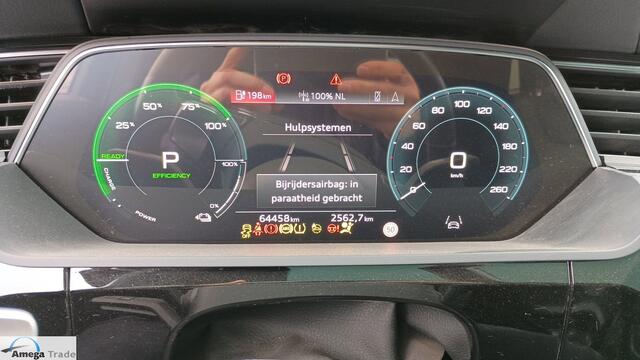 Audi e-tron 50 quattro S edition 71 kWh 2e-Eig. & Keurig-Onderh. BOVAG-Garantie. NL-Auto.