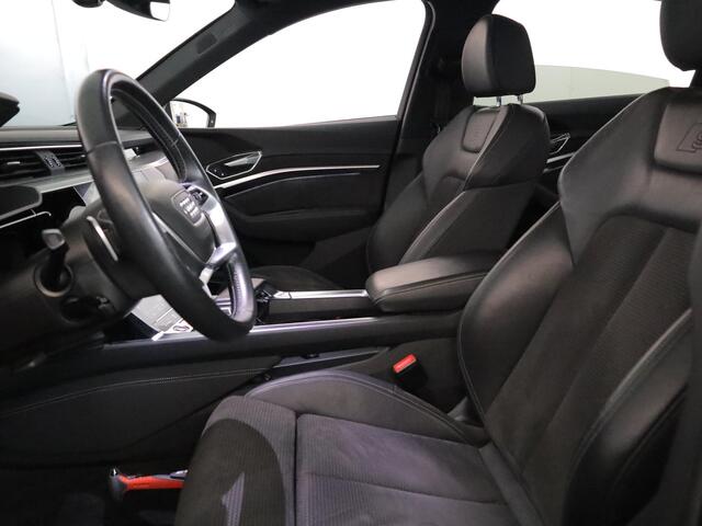 Audi e-tron Sportback 55 quattro S edition 95 kWh 409 pk | Navigatie | Panoramadak | Trekhaak (afneembaar) | Parkeersensoren | Achteruitrijcamera | Lichtmetalen velgen 21" | B&O Soundsystem | S-Line |
