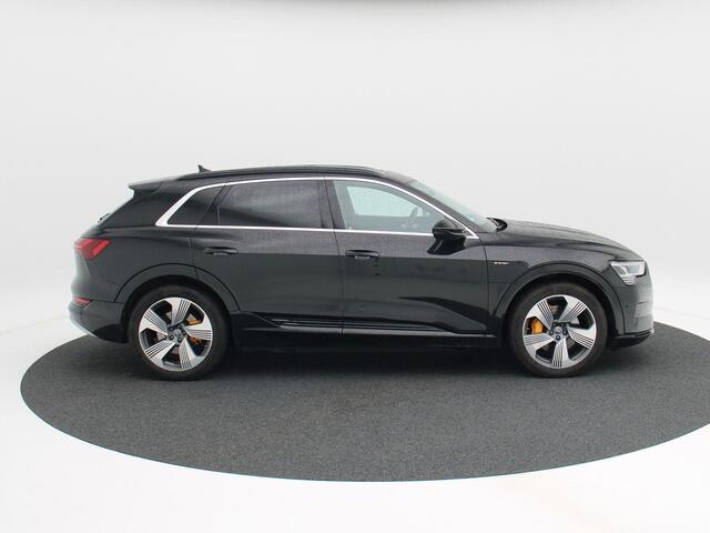 Audi e-tron e-tron 55 quattro advanced Pro Line Plus 95 kWh | Panoramadak | Volledig Leder | B&O | Head-Up | Elektrische Stoelen met Geheugen | Trekhaak | LED | 21 Inch