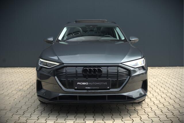 Audi e-tron 50 quattro Business edition Plus 71 kWh | Black Edition | Panoramadak | Memory Seats | Luchtvering | Adaptive Cruise Control | Keyless | Matrix LED | Leder | Stoelverwarming | NAP |