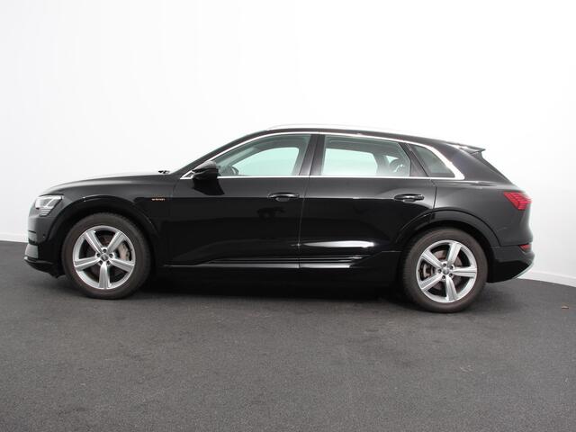 Audi e-tron 50 Quattro Launch edition | Navigatie | Luchtvering | Climate Control | Parkeer Sensoren | Lichtmetalen velgen | Cruise control | Digitale Cockpit | Electrisch bedienbare achterklep