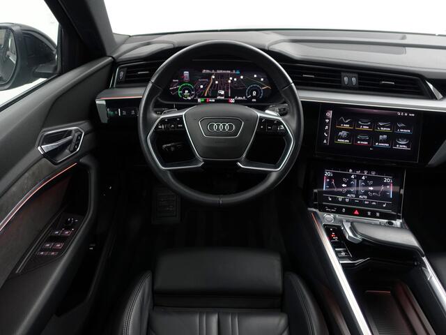 Audi e-tron e-tron 55 quattro SOH 95 Procent advanced Pro Line Plus 95 kWh- Panoramadak, Luchtvering, Sfeerverlichting, Head Up, 360 Camera, Carplay