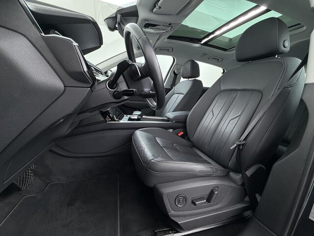 Audi e-tron 313pk Quattro Leer PanoDak Adaptive.Cruise Camera Elek.Stoelen+Memory+Verwarmd Navi Ecc Pdc Stoelverwarming Elek.Achterklep AWD Led Bluetooth Rijstrooksensor WiFi Lmv 4WD SOH 91% Business Edition Plus 71kWh Origineel Nederlandse Auto 1800kg trekvermogen!