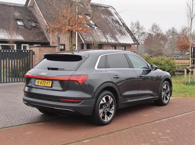 Audi e-tron 55 quattro edition 95 kWh | SOH 92% | Cruise Control | Parkeersensoren | DAB | Virtual Cockpit |