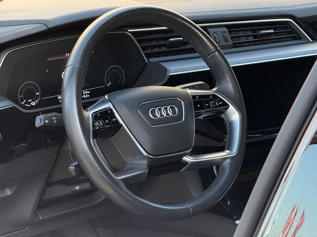 Audi e-tron Sportback 55 quattro Business edition 95 kWh Luchtvering / SOH 90% / Navi / Clima / Camera / Memory Stoel