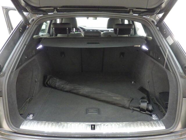 Audi e-tron 55 quattro S edition 95 kWh | Full Options | 66.000 km!