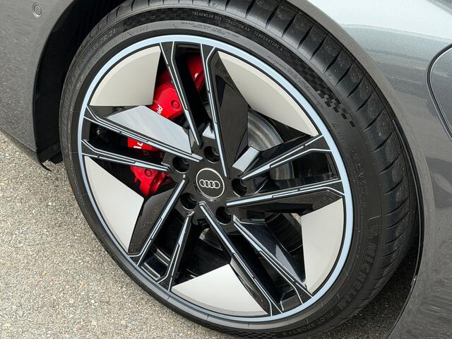 Audi e-tron GT RS 93kW 600pk | Matrix Led | 4-Wielsturing | Panorama | Head-Up | Luchtvering | 21 inch | 360 Camera | Dode hoek | Rijklaar incl. garantie