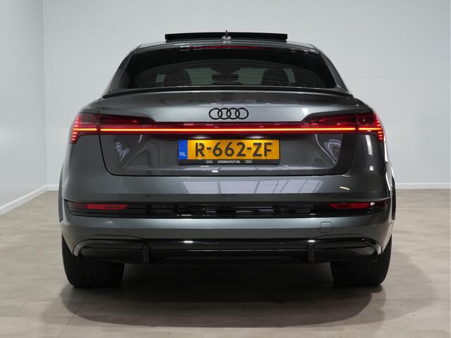 Audi e-tron Sportback S quattro 95 kWh Panoramadak | 22 inch | 360 camera | S Sportstoelen 61