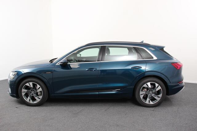 Audi e-tron e-tron 55 quattro | Navigatie | Climate Control | Alcantara | Camera | Electrisch bedienbare achterklep | Led | Cruise Control Adaptive |