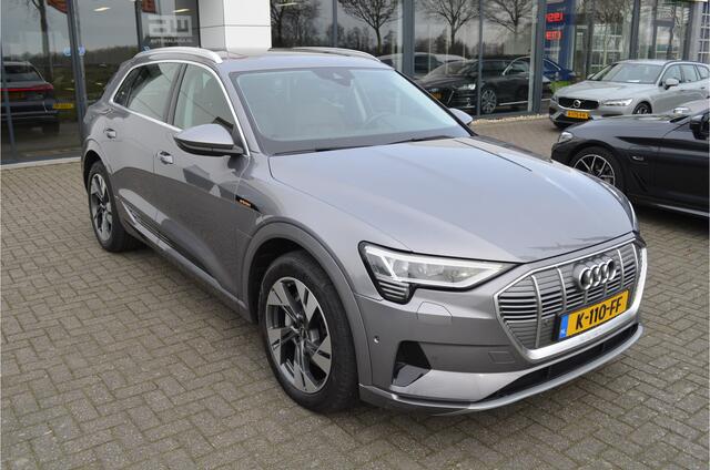 Audi e-tron 55 quattro 95 kWh SOH 90% Panoramadak | Elek. Verst. stoelen + Geh. | Keyless | Stoelverw. | Leer |