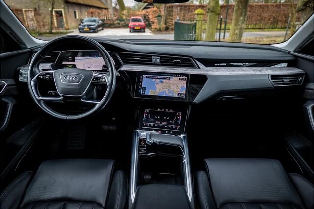 Audi e-tron e-tron 55 Quattro Pro Line Plus 95 kWh Massage Soft Close HUD Matrix Bang & Olufsen