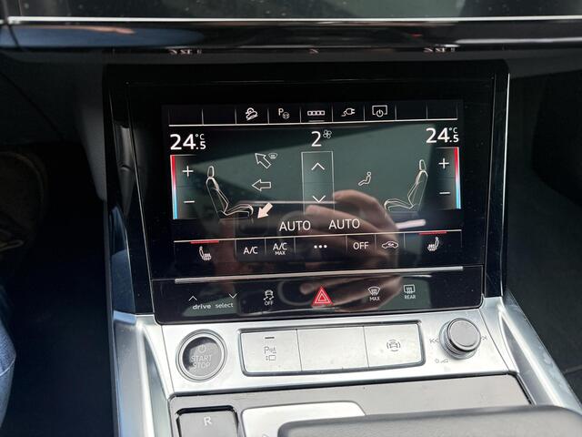 Audi e-tron 55 quattro Advanced edition Plus 95 kWh | Panoramadak | 21 Inch | Camera |Leer | NL-Auto