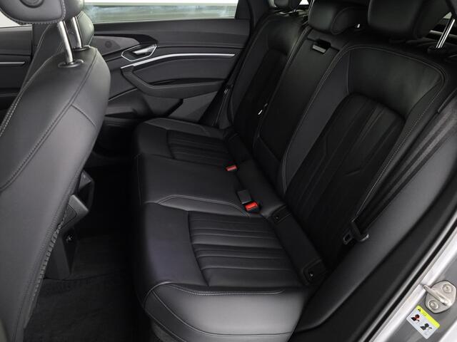 Audi e-tron 55 quattro Advanced edition Plus 95 kWh 408pk | Komt half maart binnen | Parkeersensoren | 21 inch Lichtmetalen velgen | Lederen bekleding