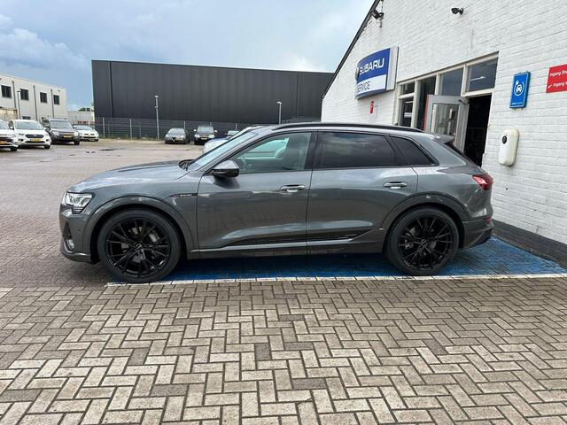 Audi e-tron e-tron 50 quattro Launch edition Black Rijklaarprijs! Panodak!