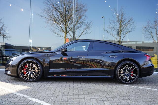 Audi e-tron GT RS Audi e-tron GT RS Carbon B&O Head Up