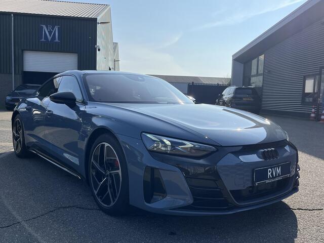 Audi e-tron GT RS 93 kWh 598PK! | SOH 89% | KEMORAGRIJS| STOELVERWARMING| ACHTERBANK VERWARMD| BANG & OLUFSEN| MATRIX LASER | DODE HOEK| PANORAMADAK| 360 CAMERA| HEAD-UP DISPLAY | NACHTZICHT ASSISTENT