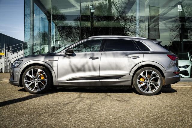 Audi e-tron 50 quattro S-Line 71 kWh Incl. BTW Schuifdak l Elektrische S-line Stoelen | Adapt. Cruise | Apple Carplay | Camera