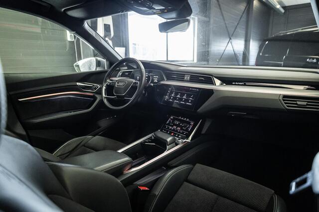 Audi e-tron 50 quattro S-Line 71 kWh Incl. BTW Schuifdak l Elektrische S-line Stoelen | Adapt. Cruise | Apple Carplay | Camera