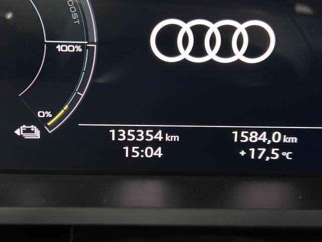 Audi e-tron e-tron 55 quattro advanced Pro Line Plus 95 kWh ELEKTRISCH PANORAMADAK | LEDEREN BEKLEDING | VELE OPTIES!