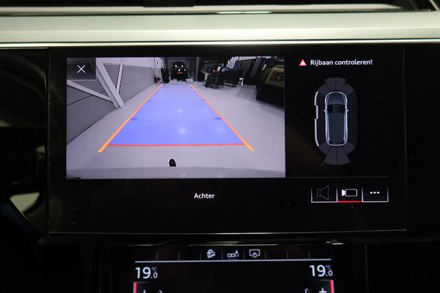 Audi e-tron e-tron 55 quattro advanced Pro Line Plus 95 kWh I Siambeige I