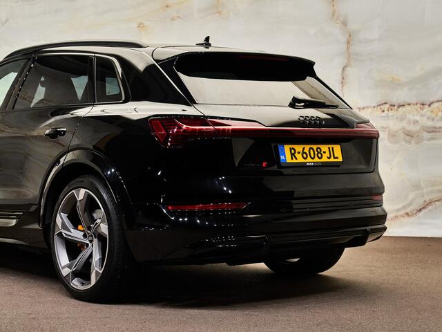 Audi e-tron S Quattro, pano, S sportstoelen, B&O, luchtv., ACC, topview, 22", keyless, HUD, privacy