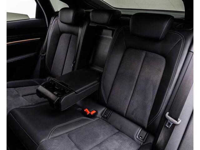 Audi e-tron Sportback 55 Quattro S-LINE 95 kWh (300kW/408pk) ** MATRIX, 2x S-LINE, B&O SOUND, 21-inch LMV, OPTIK SCHWARZ ** 1e EIG - UNFALLFREI ** ** INFORMEER OOK NAAR ONZE AANTREKKELIJKE FINANCIAL-LEASE TARIEVEN **