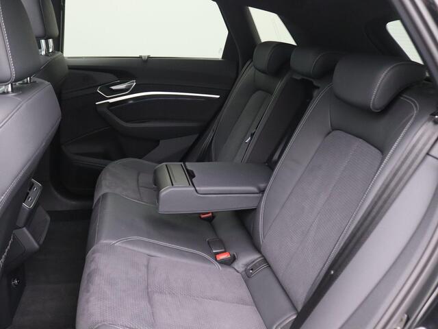 Audi e-tron S quattro 95 kWh 503PK Aut. SOH 92%, Panoromadak, 21" LM Velgen, Alarm, Achteruitrijcamera, Luchtvering, Elektrische Achterklep, Memorystoel