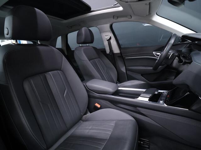 Audi e-tron 55 quattro Business edition Plus 95 kWh [SCHUIFDAK, MEMORY SEATS, CAMERA, APPLE CARPLAY, ANDROID AUTO, NIEUWSTAAT]