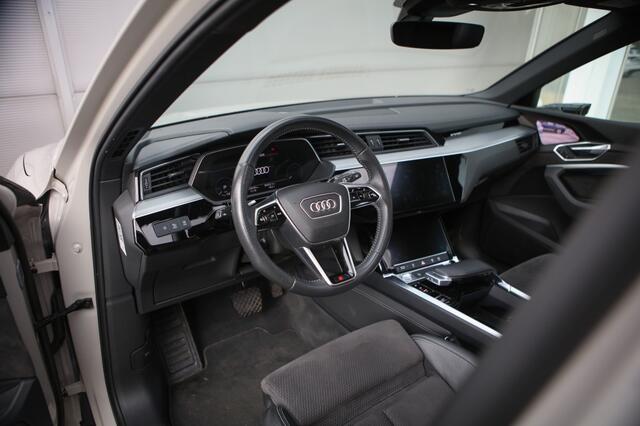 Audi e-tron e-tron 55 q. adv. | BTW | Pano |