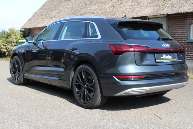 Audi e-tron e-tron 50 quattro Launch edition 71 kWh SOh 90,8% PANO LEER NAVI 113000KM!!!
