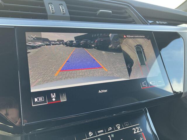 Audi e-tron 55 300kW/408PK S Line 95Kwh · Panoramadak · Leder/Alcantara · 360°Camera + Parkeersensoren