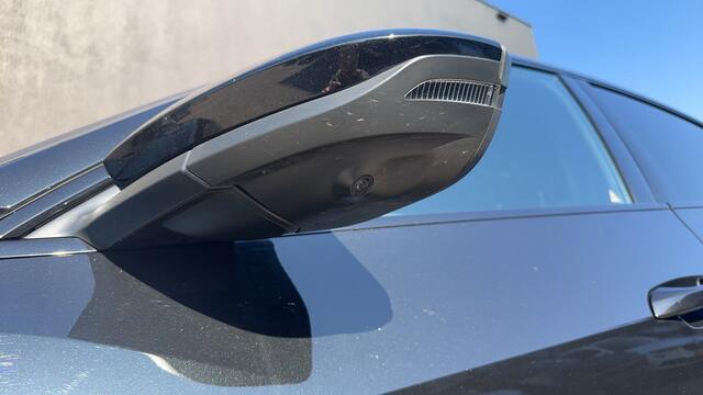 Audi e-tron Sportback 55 quattro S edition 95 kWh Panoramadak | B&O | HUD | LMV 21'' Wordt verwacht