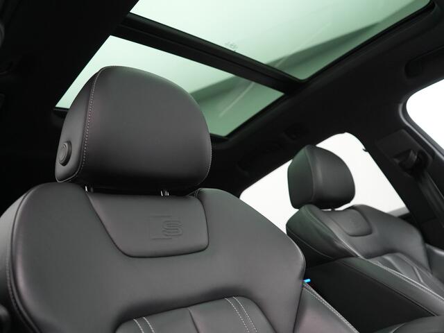 Audi e-tron 50 Quattro 2x S Line 313pk Dealer O.H INCL BTW | Luchtvering | Panodak | Head Up | Adaptive Cruise | Sfeerverlichting | Lederen Sportstoelen Verwarmd | Keyless | Navigatie | 20"L.M | DAB | Virtual |