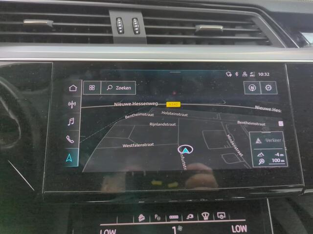 Audi e-tron 55 Quattro SOH 94% Business edition 95 kWh Trekhaak