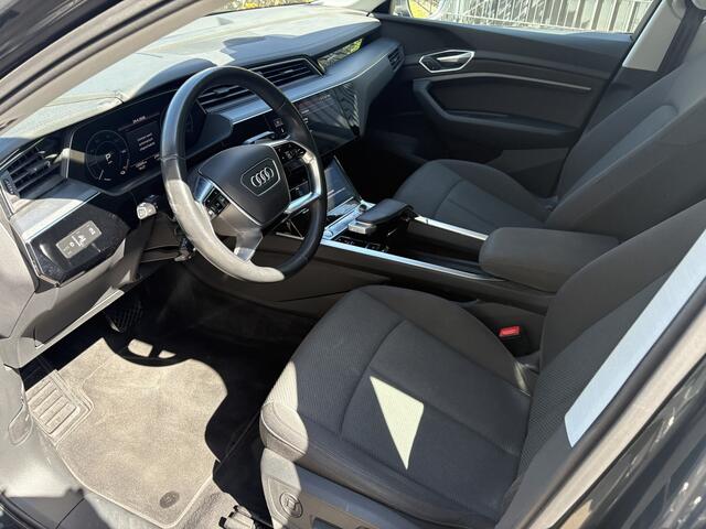 Audi e-tron 50 quattro Business edition 71 kWh / SOH 89% / AUTOMAAT / NAVI / 120dkm! NAP!