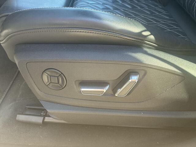 Audi e-tron S quattro 503pk / 95 kWh · SOH 95,2% · Panoramadak · Servosluiting · 360 Camera · B&O Audio · Luchtvering · Head-Up · 22'' Inch ·