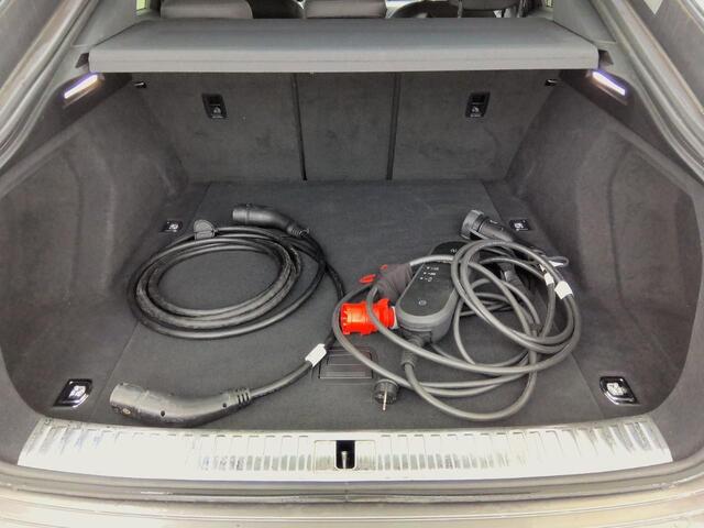 Audi e-tron Sportback 55 quattro Business edition 95 kWh | 114.800 KM | SOH 87% | WORDT VERWACHT !