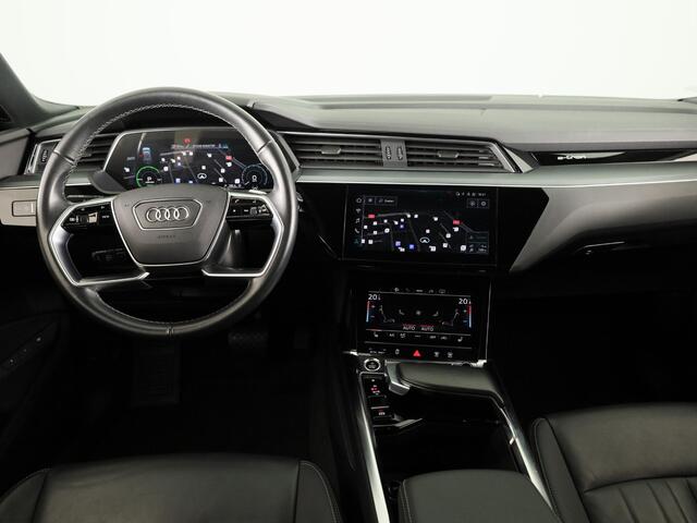 Audi e-tron 55 quattro Advanced edition Plus 95 kWh 408pk | Parkeersensoren | 21 inch Lichtmetalen velgen | Lederen bekleding