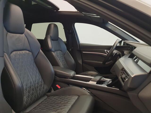 Audi e-tron 55 quattro S-Line 95 kWh Trekhaak, Pano, RS-stoelen, Matrix, 360 camera