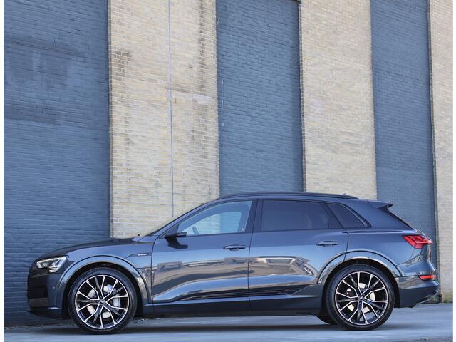 Audi e-tron e-tron 55 95 kWh 408PK quattro S-line Virtual Mirrors | Nightvision | 22" | Matrix | B&O | Pano | Lucht