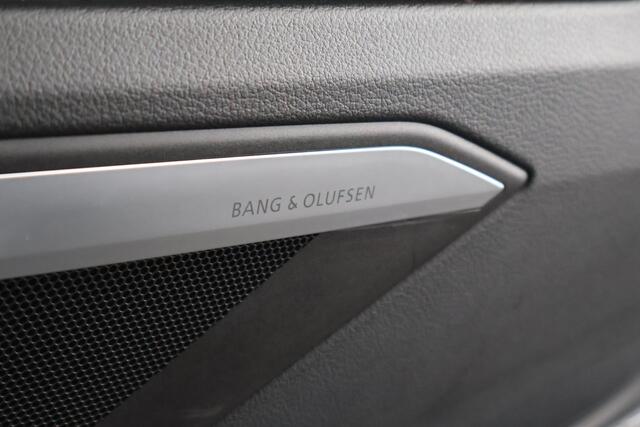 Audi e-tron Sportback S quattro 503pk 95 kWh Panoramadak Trekhaak Leder Matrix LED B&O Memory Keyless Navigatie