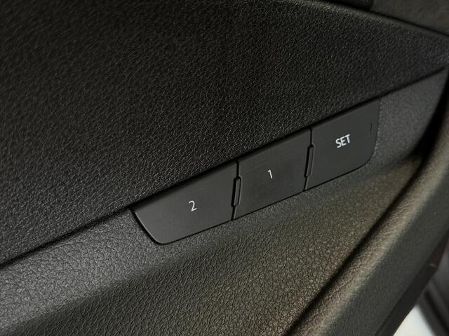Audi e-tron 50 Quattro S-Line Black 71 kWh / 100% SOH | Pano | Luchtvering | Adaptive