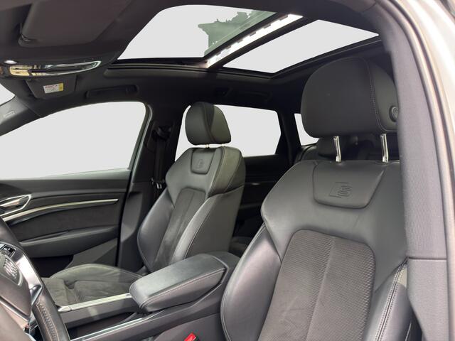 Audi e-tron 50 Quattro S-Line Black 71 kWh / 100% SOH | Pano | Luchtvering | Adaptive