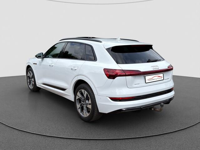 Audi e-tron 50 Quattro S-Line Black 71 kWh / 100% SOH | Pano | Luchtvering | Adaptive